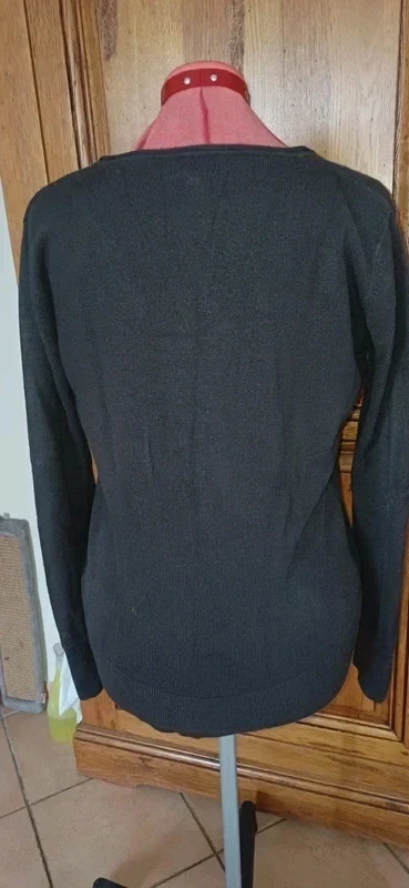 Anthracite gray sweater by Clara Vitti size 46 – photo 5